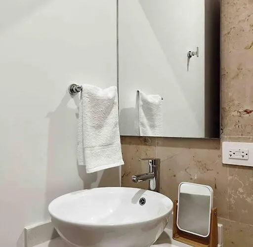 Modern Apartment/jacuzzi/sauna/pool/gym * Playa del Carmen