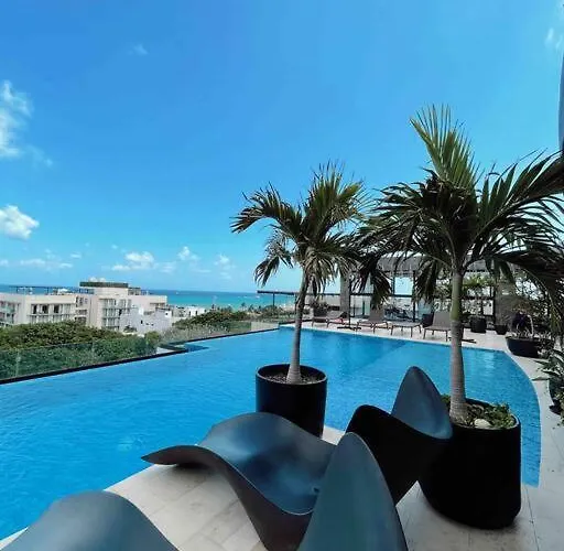 Modern Apartment/jacuzzi/sauna/pool/gym