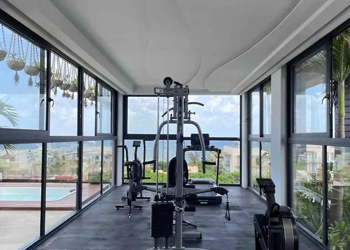 Modern Apartment/jacuzzi/sauna/pool/gym * Playa del Carmen